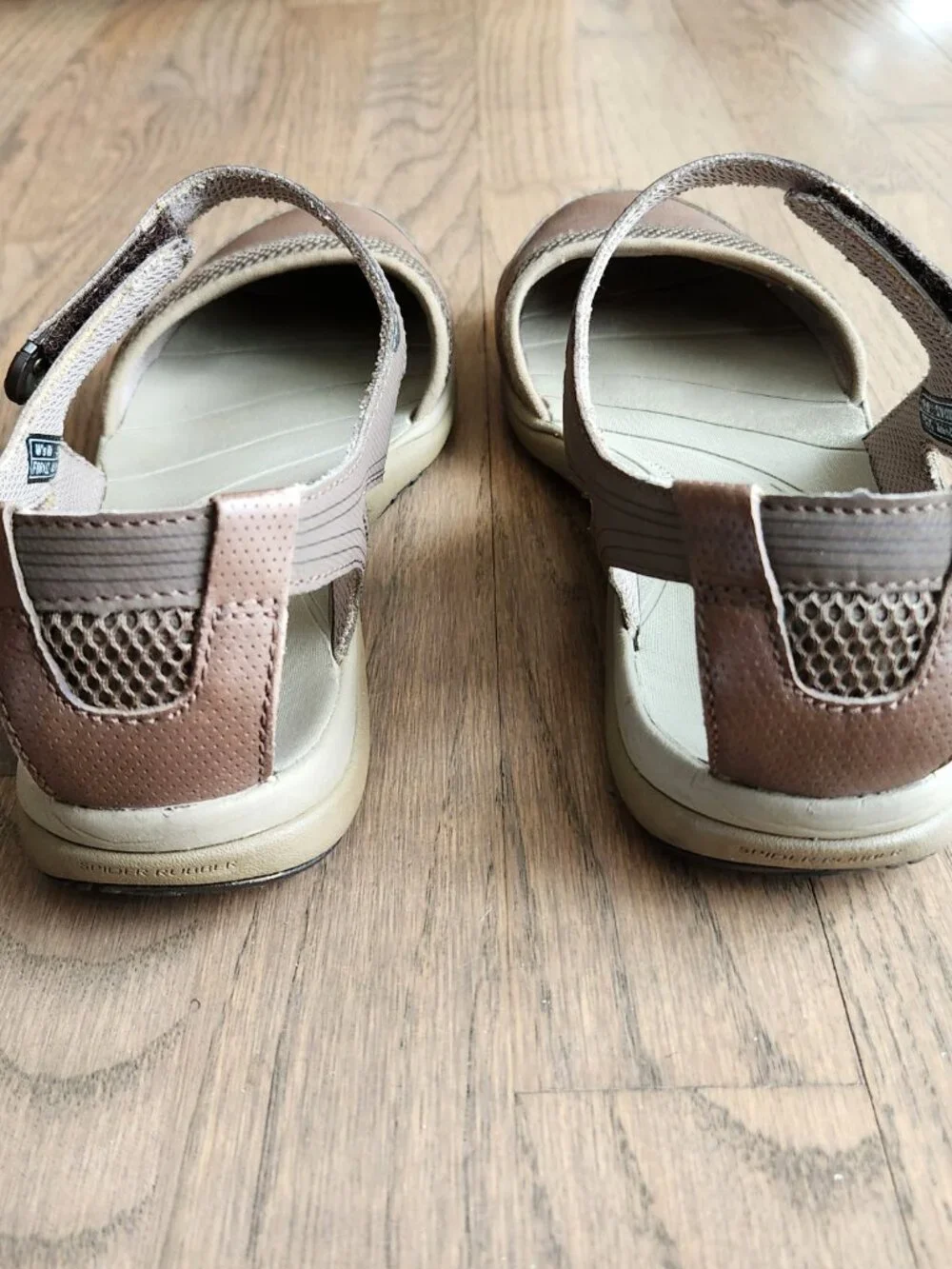 Teva Women's Pasas Mary Jane Shoes, Style # 1000057, Light Brown, 8 Medium - Picture 4 of 7